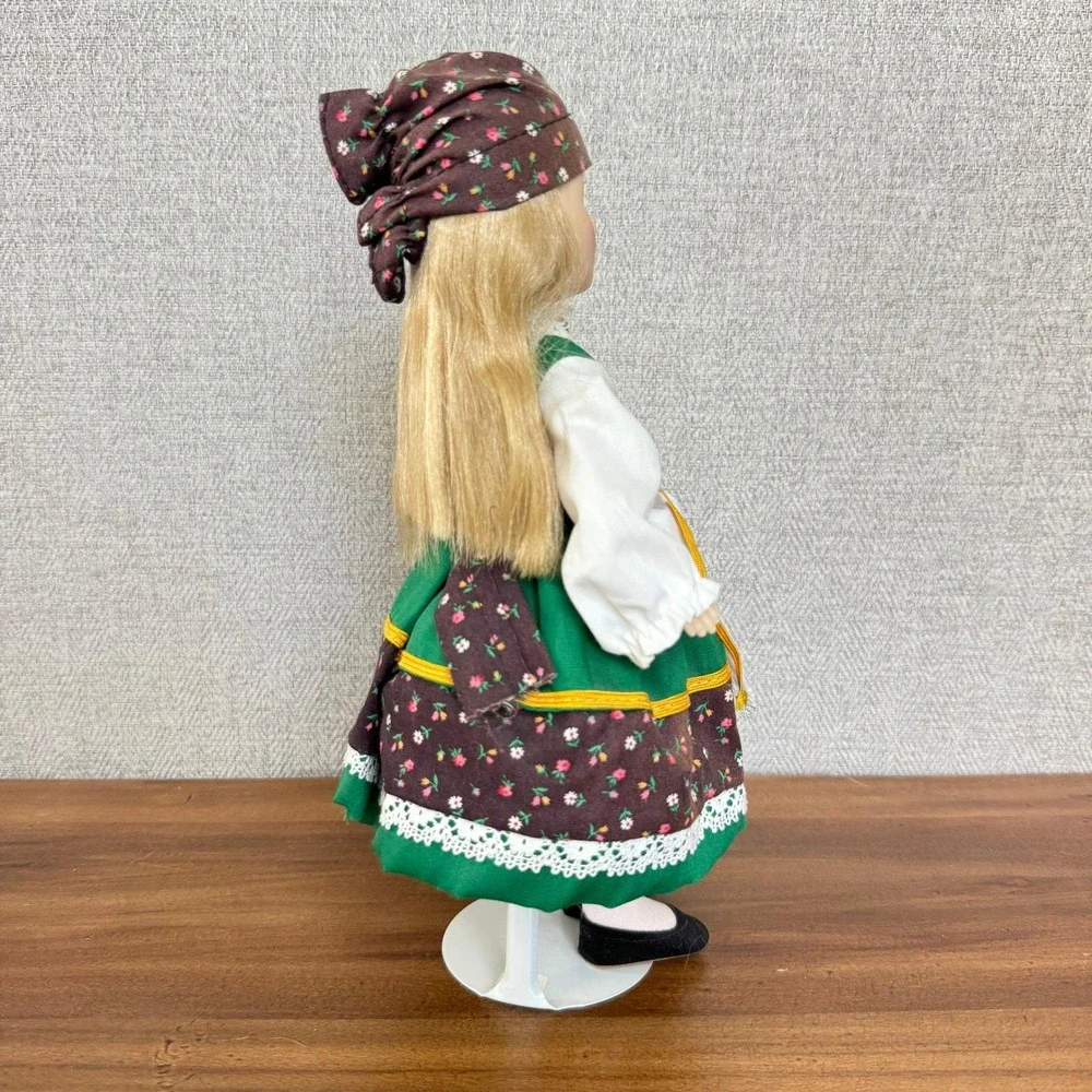 Vintage Effanbee Miss Sweden Doll 11